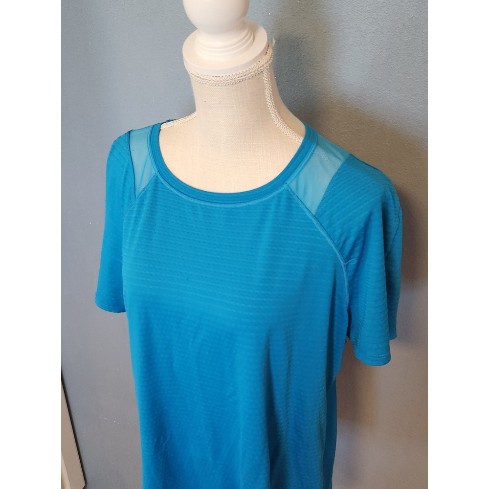 Avia textured mesh details high-low hem scoopneck lightweight tunic top - Picture 2 of 8